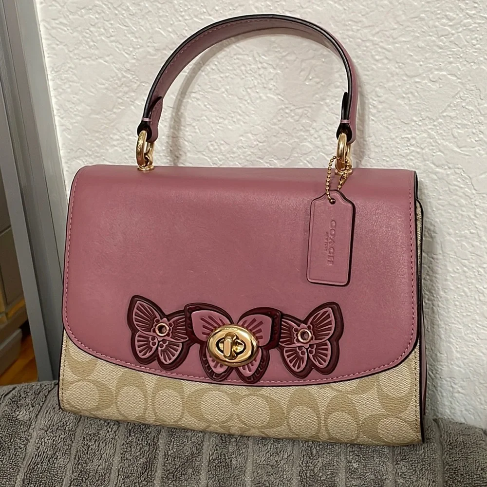 Coach Sig Butterfly🦋App TLY Shoulder Bag. - Picture 1 of 16